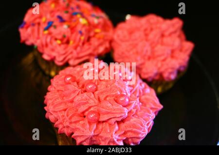 Cupcakes roses Banque D'Images