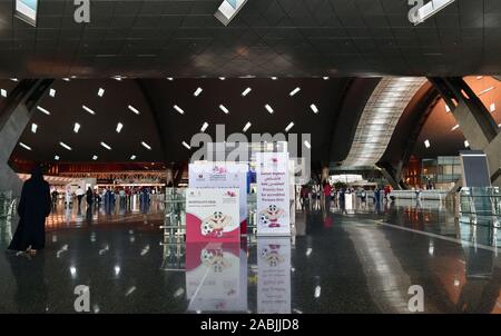 Doha, Qatar - novembre 24. 2019. Zone de départ de l'aéroport international de Hamad Banque D'Images