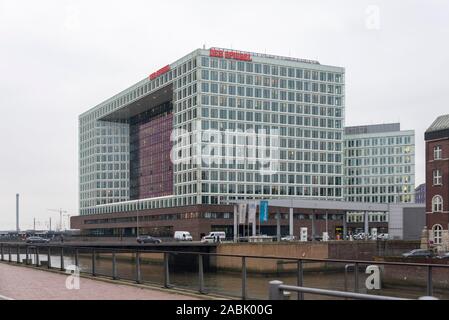 Allemagne, Hambourg - Novembre 26, 2019 : avis de l'administration centrale du magazine d'information Der Spiegel à Hambourg. Banque D'Images