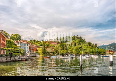 Front de mer de Pescallo près du Bellagio au lac de Côme, en Lombardie, en Italie Banque D'Images