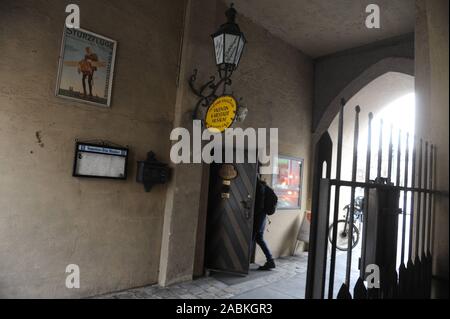 La Valentin-Karlstadt-Musäumim Isartor Munich im Tal 50. [Traduction automatique] Banque D'Images