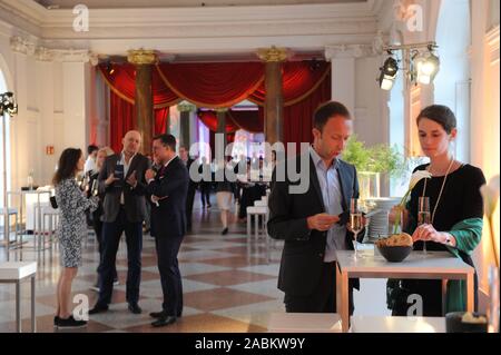 SZ nuit à Berlin à Charlottenbourg ....Photo : , 6 mai 2019 [traduction automatique] Banque D'Images