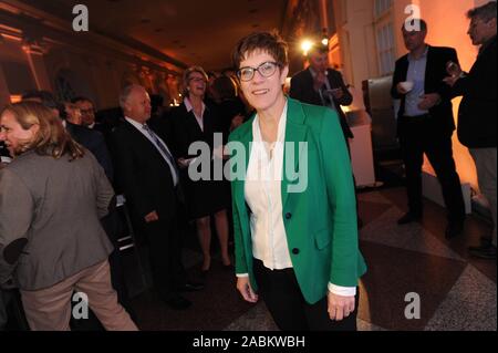 SZ nuit à Berlin au château de Charlottenburg : Annegret Kramp-Karrenbauer. [Traduction automatique] Banque D'Images