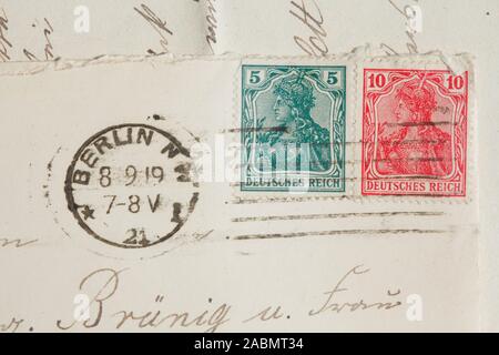 Timbres Germania annulée sur l'enveloppe, à l'Empire allemand Banque D'Images