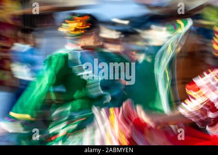 Danseurs mexicains, le jour de l'indépendance mexicaine, 16 de Septiembre, vieille Célébration Mesilla, près de Las Cruces, Nouveau Mexique, USA Banque D'Images