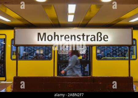 U2, U-Bahnhof Mohrenstraße, Mitte, Berlin, Deutschland Banque D'Images