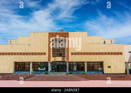 NUKUS, OUZBÉKISTAN - Mai 6, 2019 : Musée d'art d'état de la République du Karakalpakstan à Nukus (Ouzbékistan) Banque D'Images