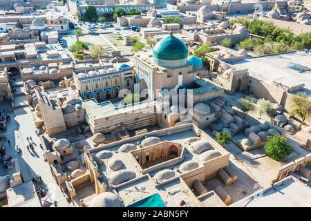 KHIVA, OUZBÉKISTAN - 3 mai 2019 : l'architecture historique d'Itchan Kala, la ville intérieure fortifiée de la ville de Khiva, Ouzbékistan. UNESCO World Heritage Site. Banque D'Images