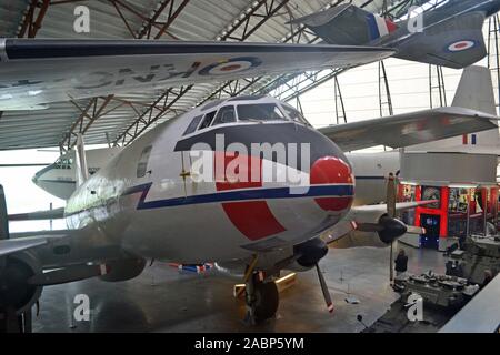 Avion du passager au Musée de la RAF à Cosford, Shifnal, Shropshire, Angleterre Banque D'Images