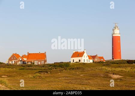 Le phare de De Koog, sur l'île de Texel avec la lumière de l'aube Banque D'Images