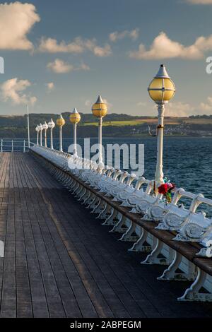 L'ancien Victorian Princess Pier sur front de mer de Torquay sur la Riviera anglaise Banque D'Images