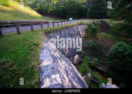 Pont sanglant à Kingston et d'Arthur's Vale Zone historique construit par des forçats au milieu des années 1830. La légende veut qu'un cercle vicieux gang travail surveillant était murd Banque D'Images