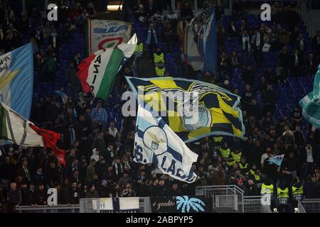 Rome, Italie. 28 Nov, 2019. Rome, Italie - 28 novembre 2019 : Curva Nord partisans Lazio au cours de l'UEFA Europa League Groupe e match de foot entre SS Lazio vs CFR Cluj, au Stade olympique de Rome. Agence Photo crédit : indépendante/Alamy Live News Banque D'Images