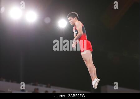 Tokyo, Japon. 28 Nov, 2019. Ryosuke Sakai (JPN) Trampoline : 34e Championnats du Monde de Gymnastique Trampoline FIG Tokyo 2019 Men's trampoline individuel de qualification en gymnastique Ariake Center à Tokyo, Japon . Credit : Sho Tamura/AFLO SPORT/Alamy Live News Banque D'Images