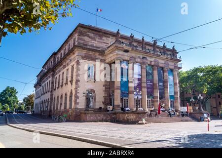 Opéra national du Rhin 1873, style néo-classique, Place Broglie, Strasbourg, Alsace, Grand est, France Banque D'Images