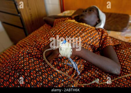 Centre de santé géré par une ONG catholique à Dapaong, Togo. Banque D'Images