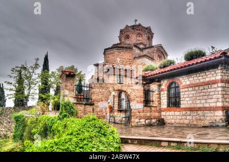 Vue extérieure de l'église Saint Jean le théologien à Ohrid, Macédoine du Nord Banque D'Images