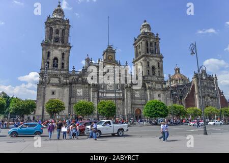 Kathedrale 'Catedral Metropolitana de la Asuncion de Maria', Plaza de la Constitucion, Mexico City, Mexique Banque D'Images