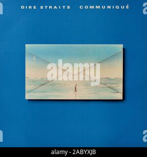 DIRE STRAITS Communique - couverture de l'album vinyle vintage Banque D'Images