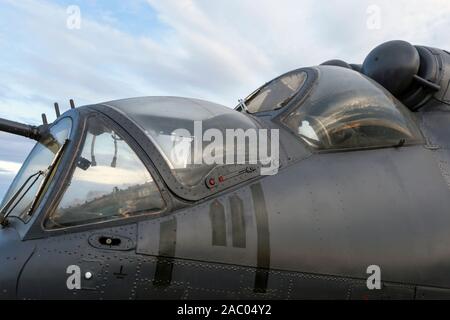 Le Mil Mi-24 d'hélicoptères militaires russes dans un musée en Hongrie. Banque D'Images