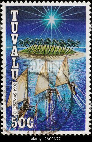 Nativité chrétienne réinterprétée dans les îles Tuvalu, timbre-poste Banque D'Images