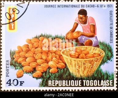 L'industrie du cacao sur le timbre-poste du Togo Banque D'Images