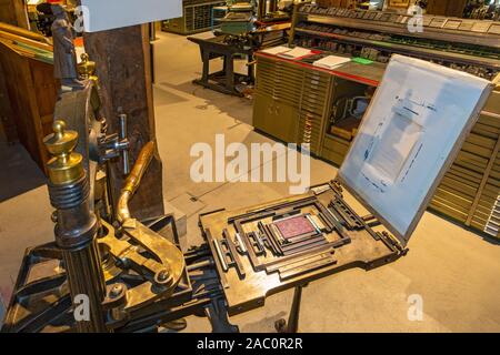 Suisse, Fribourg, Musée Musée Gutenberg, studio utilisé pour l'enseignement dans la fabrication et l'impression d'impression manuelle, appuyez sur Banque D'Images