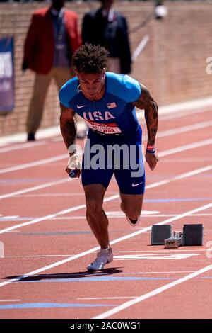 Chris Belcher (USA) en concurrence USA vs le monde Hommes 4x100m au relais 2019 Penn . Banque D'Images