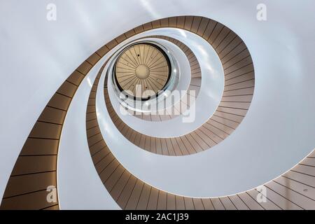 Escalier à double hélice de l'UT de Sydney, Australie Banque D'Images