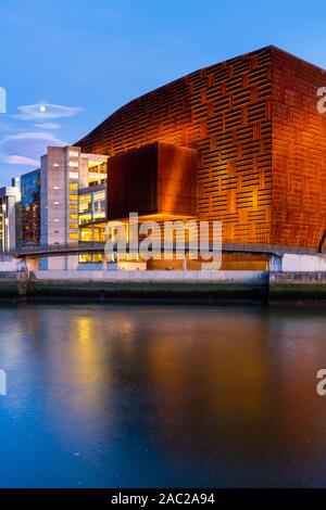 Le Palais Euskalduna, Nervion, Bilbao, Biscaye, Pays Basque, Espagne, Europe Banque D'Images