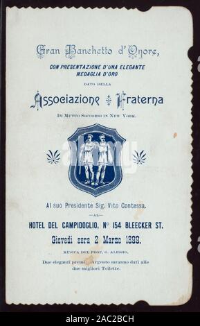 GRAN BANCHETTO D'ONORE AL PRESIDENTE SIG VITO CONTESSA (organisé par) ASSOCIAZIONE FRATERNA DI Mutuo Soccorso À NEW YORK (à) l'Hôtel du Capitole, NEW YORK, NY (chaude) ; italien ; comprend les vins servis avec des cours individuels ; PHOTO DE L'INVITÉ D'HONNEUR À l'avant ; JOINT ; GRAN BANCHETTO D'ONORE AL PRESIDENTE SIG. VITO CONTESSA [détenus par] ASSOCIAZIONE FRATERNA DI Mutuo Soccorso À NEW YORK [à] l'Hôtel du Capitole, NEW YORK, NY (CHAUD ;) Banque D'Images