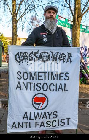 Glasgow, Royaume-Uni. 30Th Nov, 2019. Le St Andrews Day Parade annuelle tenue par une fusion de tous les syndicats écossais (stuc) a eu lieu à travers le centre-ville de Glasgow, Glasgow Green au début et en finissant par le stuc siège à Bath Street. Le défilé a été dirigé par Richard LEONARD, MSP, chef du Parti travailliste en Ecosse et Patrick Harvie, MSP et leader du Parti Vert écossais. Credit : Findlay/Alamy Live News Banque D'Images