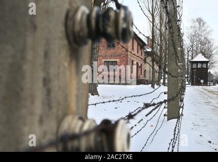 Oswiecim, Pologne. 30Th Nov, 2019. Vue sur l'ancien camp de concentration et d'extermination d'Nazi-German Auschwitz.Dans deux mois, le 75e anniversaire de la libération d'Auschwitz. La plus grande concentration et d'extermination nazi d'Auschwitz-Birkenau KL camp a été libéré par l'Armée rouge le 27 janvier 1945. Credit : Damian Klamka/ZUMA/Alamy Fil Live News Banque D'Images