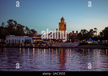 Orlando, Floride . 18 novembre, 2019. Maroc Pavillion sur fond coucher de soleil à Epcot Banque D'Images