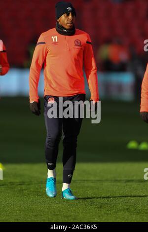 Stoke On Trent, Royaume-Uni. 30Th Nov, 2019. Blackburn Rovers defender Amari'i Bell (17) au cours de l'EFL Sky Bet Championship match entre Stoke City et Blackburn Rovers au stade de bet365, Stoke-on-Trent, en Angleterre. Photo par Jurek Biegus. Usage éditorial uniquement, licence requise pour un usage commercial. Aucune utilisation de pari, de jeux ou d'un seul club/ligue/dvd publications. Credit : UK Sports Photos Ltd/Alamy Live News Banque D'Images