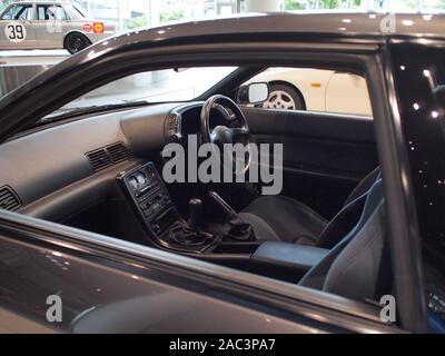 YOKOHAMA, Japon - Juillet 2nd, 2019 : 1989 Nissan Skyline GT-R, affichée à l'Nissan Global Galerie siège à Yokohama, Kanagawa. Banque D'Images