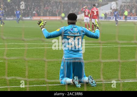 Nottingham, Royaume-Uni. 30Th Nov, 2019. Brice Samba (30) La forêt de Nottingham au cours de la Sky Bet Championship match entre Nottingham Forest et Cardiff City à la masse de la ville de Nottingham, le samedi 30 novembre 2019. (Crédit : Jon Hobley | MI News) photographie peut uniquement être utilisé pour les journaux et/ou magazines fins éditoriales, licence requise pour l'usage commercial Crédit : MI News & Sport /Alamy Live News Banque D'Images