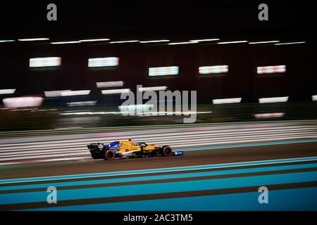 McLaren F1 Team pilote britannique Lando Norris fait concurrence au cours de la séance de qualifications de l'Abu Dhabi F1 Grand Prix sur le Circuit de Yas Marina à Abu Dhabi. Banque D'Images