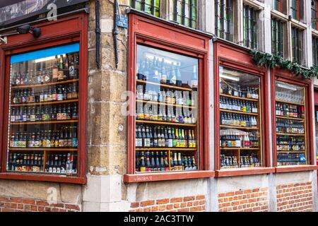 Boutique de bière belge à Gand Banque D'Images