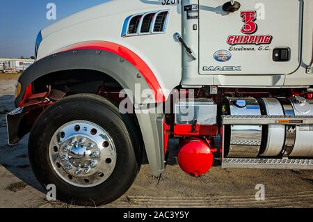 Un 2017 Mack Granite est photographié à Shealy Centre du camion, le 16 novembre 2016, en Colombie-Britannique, L.C. (photo de Carmen K. Sisson/Cloudybright) Banque D'Images