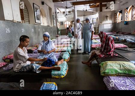 Récemment rénové de Mère Teresa accueil pour les mourants à Kolkata, Inde Banque D'Images