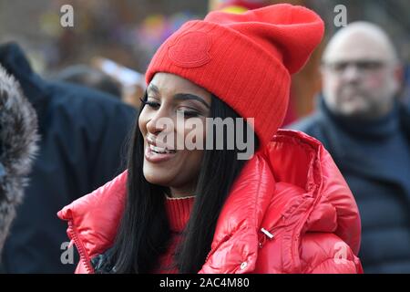 NEW YORK, NY - 28 novembre : Ciara assiste à la 93e assemblée annuelle de Macy's Thanksgiving Day Parade le 28 novembre 2019 à New York. Banque D'Images