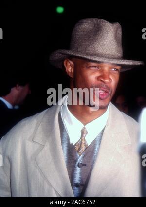 Century City, Californie, USA 22 mars 1995 Comédien Damon Wayans assiste à Universal Pictures "major Payne' création le 22 mars 1995 à Cineplex Odeon Cinemas Century Plaza à Century City, Californie, USA. Photo de Barry King/Alamy Stock Photo Banque D'Images