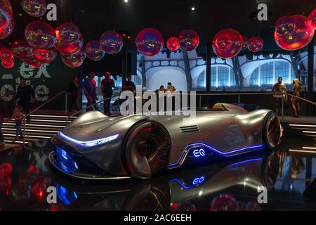 Francfort, Allemagne, septembre 20-2019 : Vision Mercedes Silver Arrow EQ Messe IAA 2019 Banque D'Images