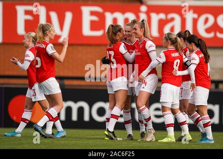 Manchester, UK . 1er décembre 2019. Les joueurs d'Arsenal célébrer Lisa Evans a pour objectif au cours de la Super League match entre Arsenal et la ville de Bristol à Meadow Park à Borehamwood, Angleterre le 1 décembre 2019 (photo de Daniela Porcelli/SPP) SPP : Crédit Photo de la presse sportive. /Alamy Live News Banque D'Images