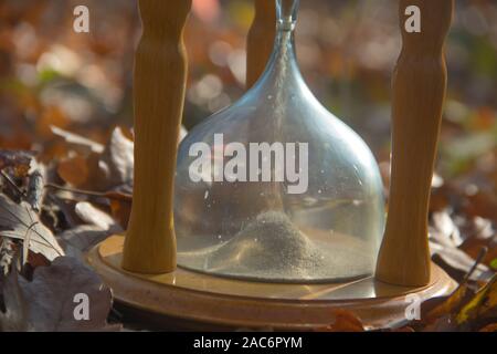 Le temps est argent, ancienne école de hourglass woods Banque D'Images