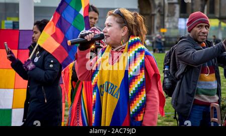 Le 30 novembre 2019. Westminster, London,UK. Protestation des Colombiens dans le centre de Londres, dans les mesures prises par le Gouvernement colombien en Amérique du Sud Banque D'Images