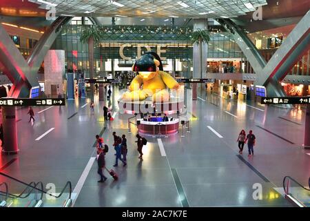 Doha, Qatar - novembre 17. 2019. Intérieur de l'aéroport international de Hamad Banque D'Images