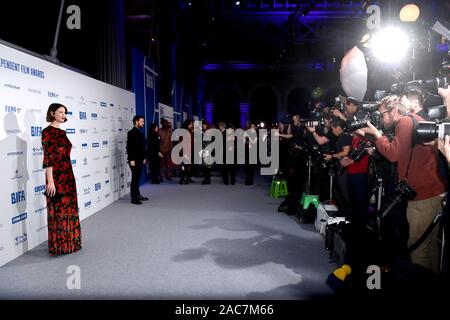 Caitriona Balfe participant à la 22e British Independent Film Awards qui a eu lieu à l'ancienne, Billingsgate à Londres. Banque D'Images