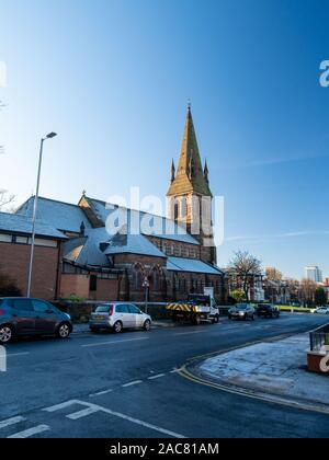 Christ Church à Bootle sur un jour froid avec un ciel clair Banque D'Images